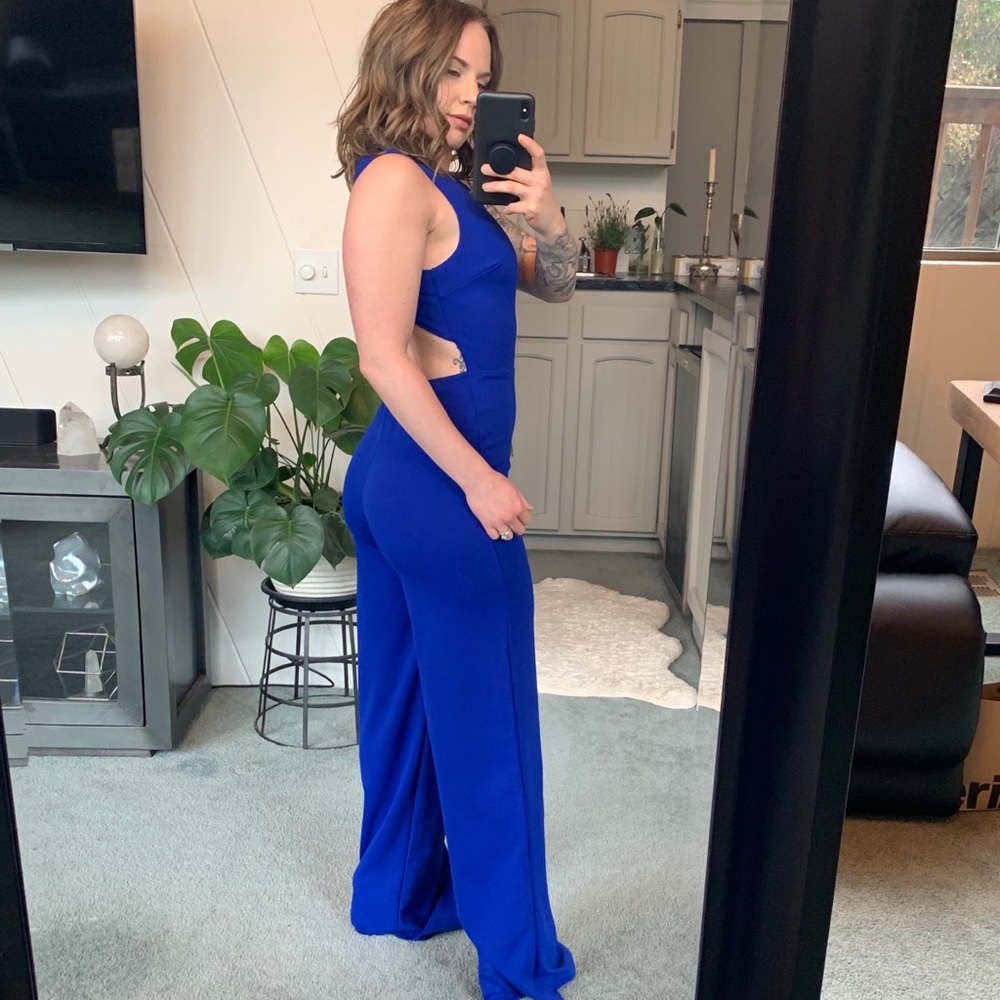 Lulu’s Royal Blue Backless Jumpsuit - Picture 4 of 8